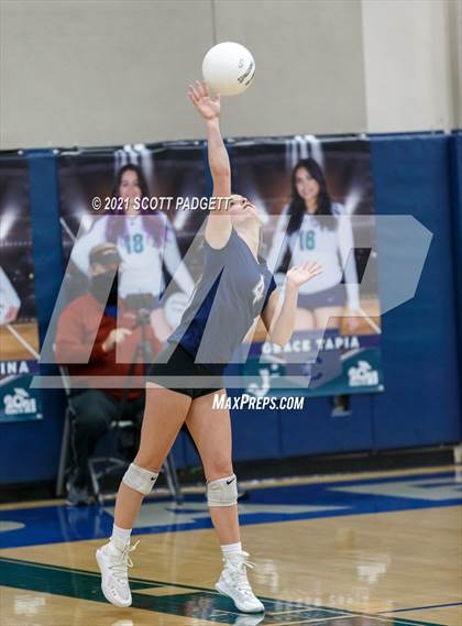 Thumbnail 1 in Great Oak @ Chaparral photogallery.