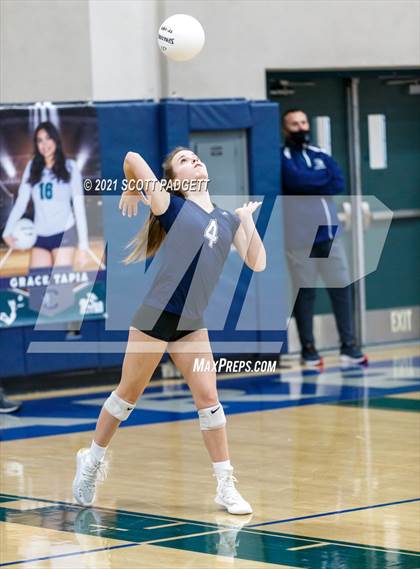 Thumbnail 3 in Great Oak @ Chaparral photogallery.