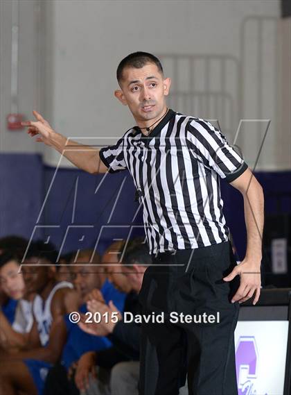 Thumbnail 2 in Newark Memorial vs. Capital Christian (St. Hope Elite Classic) photogallery.