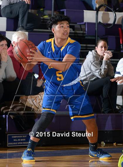 Thumbnail 1 in Newark Memorial vs. Capital Christian (St. Hope Elite Classic) photogallery.