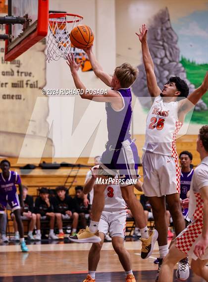 Thumbnail 3 in Lemoore @ Selma photogallery.