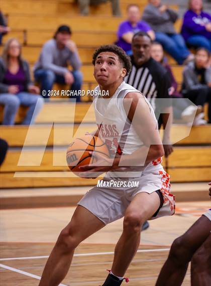 Thumbnail 1 in Lemoore @ Selma photogallery.