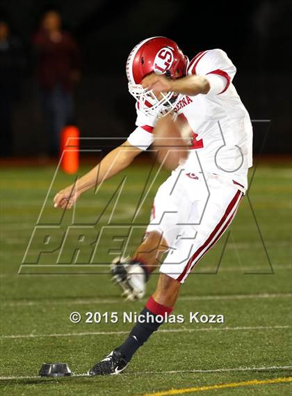 Thumbnail 3 in Harvard-Westlake vs. La Serna (CIF SS Playoffs) photogallery.