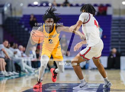 Thumbnail 2 in Oak Cliff Faith Family Academy vs. Long Island Lutheran (City of Palms Classic) photogallery.