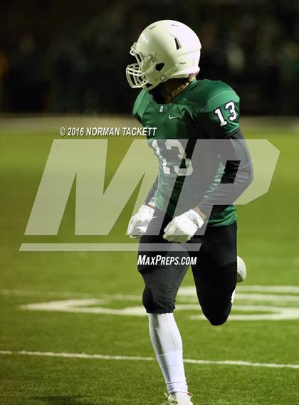 Thumbnail 1 in Derby vs. Lawrence Free State (KSHSAA 6A Semifinal) photogallery.