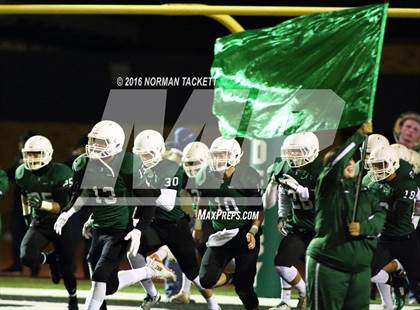 Thumbnail 1 in Derby vs. Lawrence Free State (KSHSAA 6A Semifinal) photogallery.