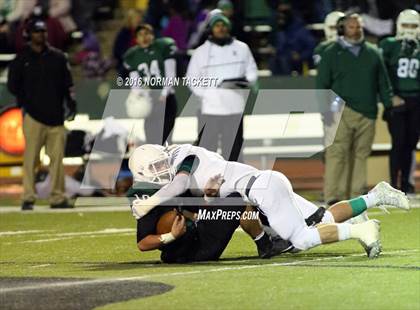 Thumbnail 2 in Derby vs. Lawrence Free State (KSHSAA 6A Semifinal) photogallery.