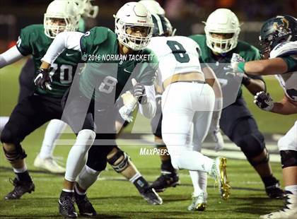 Thumbnail 2 in Derby vs. Lawrence Free State (KSHSAA 6A Semifinal) photogallery.