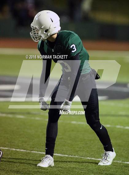 Thumbnail 2 in Derby vs. Lawrence Free State (KSHSAA 6A Semifinal) photogallery.