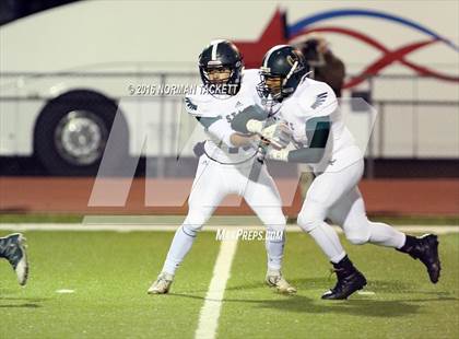 Thumbnail 1 in Derby vs. Lawrence Free State (KSHSAA 6A Semifinal) photogallery.