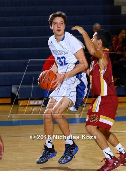 Thumbnail 1 in Cantwell-Sacred Heart vs. Windward (MLK Day Showdown) photogallery.
