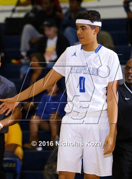 Thumbnail 3 in Cantwell-Sacred Heart vs. Windward (MLK Day Showdown) photogallery.