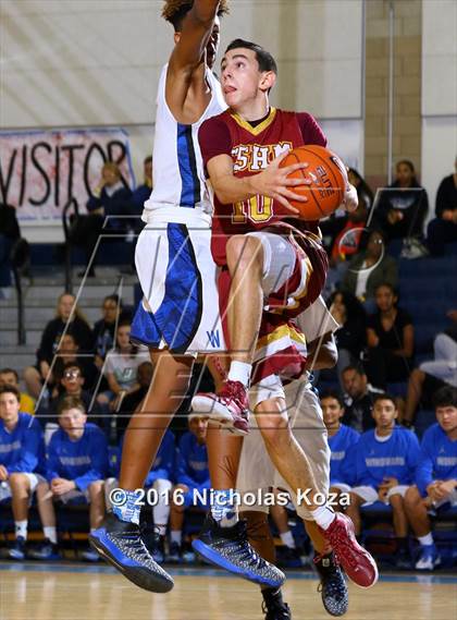 Thumbnail 3 in Cantwell-Sacred Heart vs. Windward (MLK Day Showdown) photogallery.