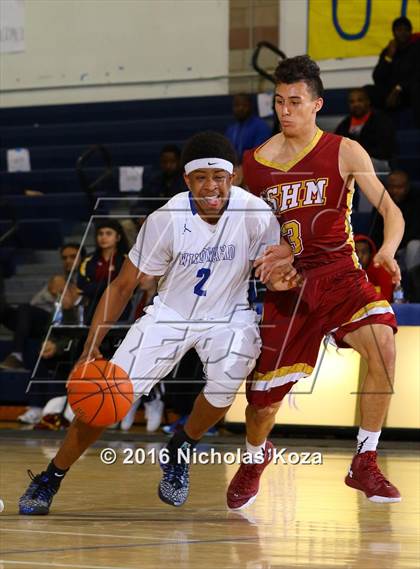 Thumbnail 2 in Cantwell-Sacred Heart vs. Windward (MLK Day Showdown) photogallery.