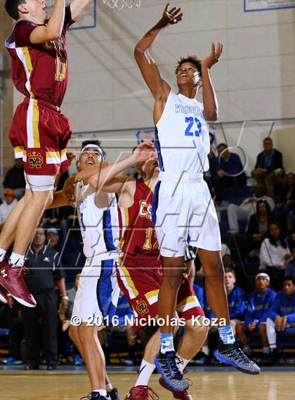 Thumbnail 2 in Cantwell-Sacred Heart vs. Windward (MLK Day Showdown) photogallery.