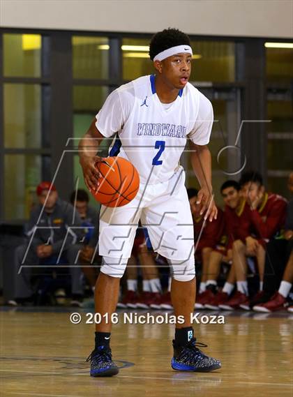 Thumbnail 3 in Cantwell-Sacred Heart vs. Windward (MLK Day Showdown) photogallery.