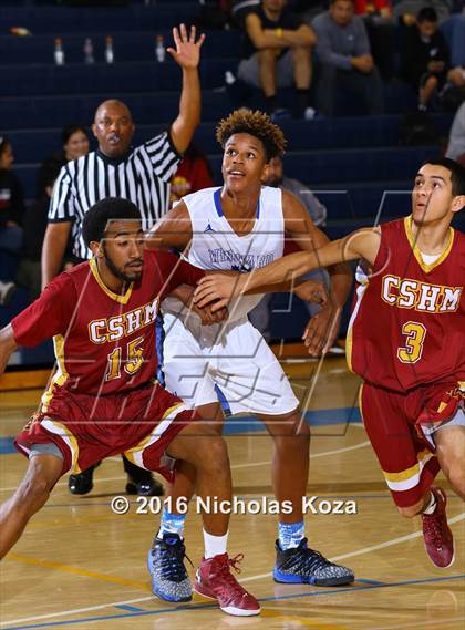 Thumbnail 2 in Cantwell-Sacred Heart vs. Windward (MLK Day Showdown) photogallery.