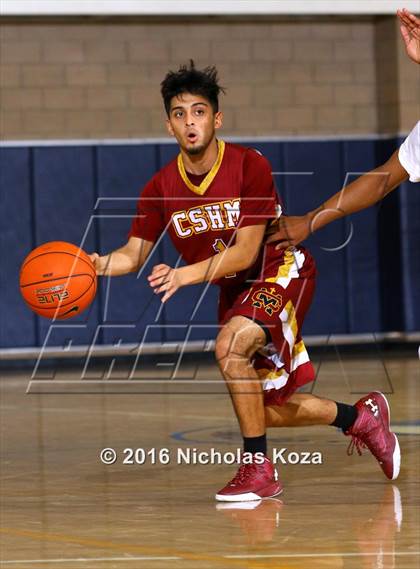 Thumbnail 2 in Cantwell-Sacred Heart vs. Windward (MLK Day Showdown) photogallery.