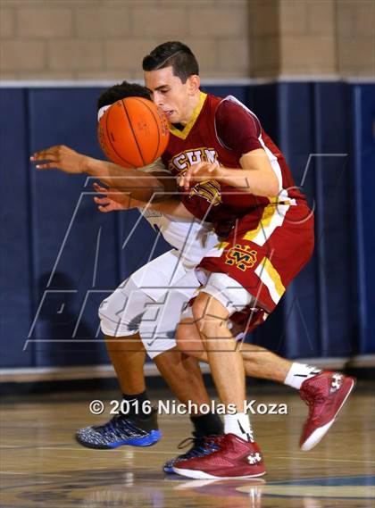 Thumbnail 1 in Cantwell-Sacred Heart vs. Windward (MLK Day Showdown) photogallery.
