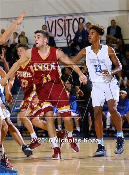 Thumbnail 3 in Cantwell-Sacred Heart vs. Windward (MLK Day Showdown) photogallery.