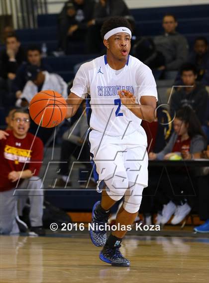 Thumbnail 3 in Cantwell-Sacred Heart vs. Windward (MLK Day Showdown) photogallery.