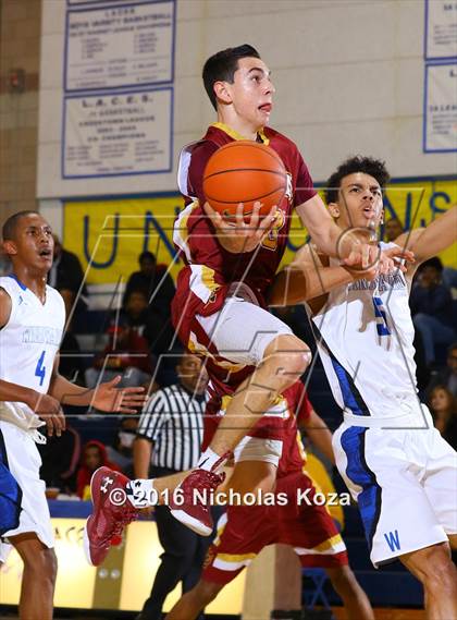 Thumbnail 2 in Cantwell-Sacred Heart vs. Windward (MLK Day Showdown) photogallery.