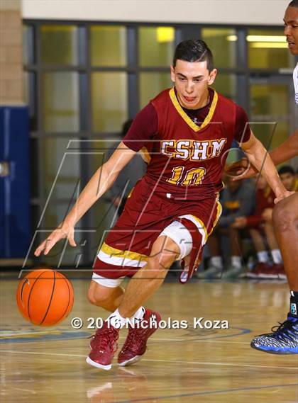 Thumbnail 3 in Cantwell-Sacred Heart vs. Windward (MLK Day Showdown) photogallery.
