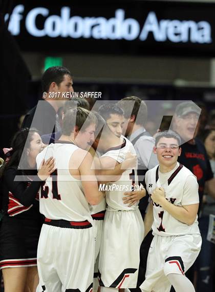 Thumbnail 3 in Holly vs. Kit Carson  (CHSAA 1A Semifinal) photogallery.