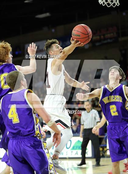 Thumbnail 1 in Holly vs. Kit Carson  (CHSAA 1A Semifinal) photogallery.