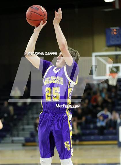 Thumbnail 1 in Holly vs. Kit Carson  (CHSAA 1A Semifinal) photogallery.