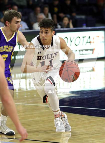 Thumbnail 3 in Holly vs. Kit Carson  (CHSAA 1A Semifinal) photogallery.