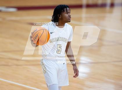 Thumbnail 2 in Johnson vs McDonough (Hypesouth Hardwood Invitational) photogallery.