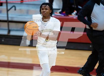Thumbnail 3 in Johnson vs McDonough (Hypesouth Hardwood Invitational) photogallery.