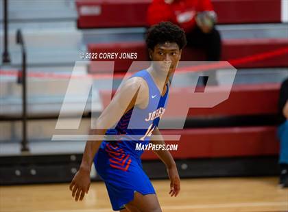 Thumbnail 2 in Johnson vs McDonough (Hypesouth Hardwood Invitational) photogallery.