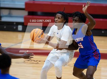 Thumbnail 2 in Johnson vs McDonough (Hypesouth Hardwood Invitational) photogallery.