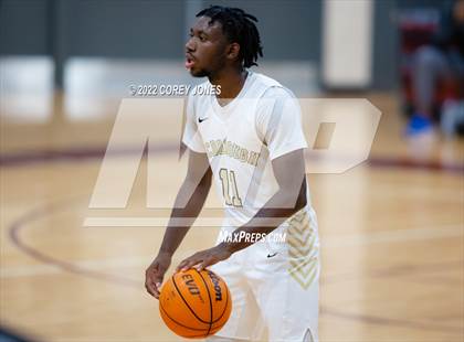 Thumbnail 2 in Johnson vs McDonough (Hypesouth Hardwood Invitational) photogallery.