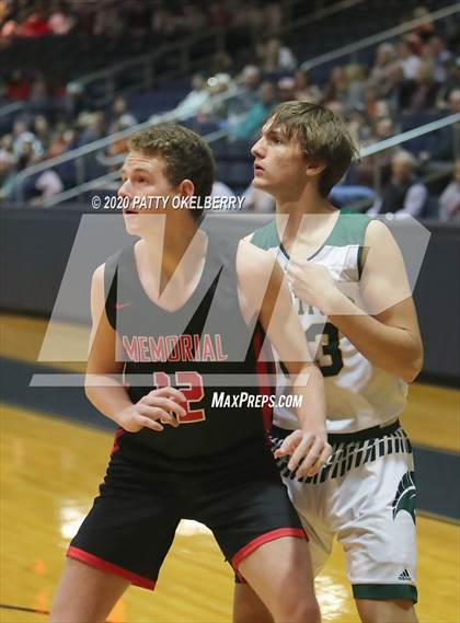 Thumbnail 1 in Stratford vs. Memorial @ Don Coleman Coliseum photogallery.