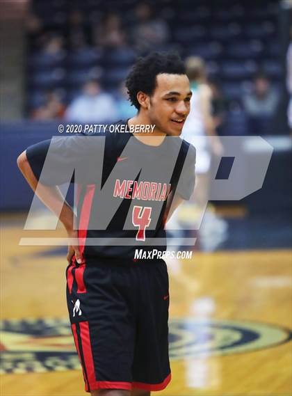 Thumbnail 1 in Stratford vs. Memorial @ Don Coleman Coliseum photogallery.