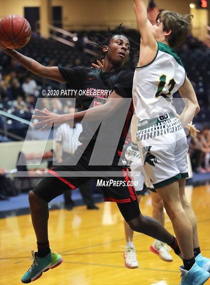 Thumbnail 1 in Stratford vs. Memorial @ Don Coleman Coliseum photogallery.