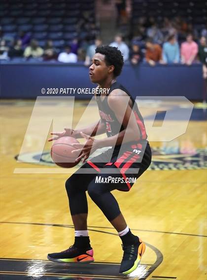 Thumbnail 1 in Stratford vs. Memorial @ Don Coleman Coliseum photogallery.