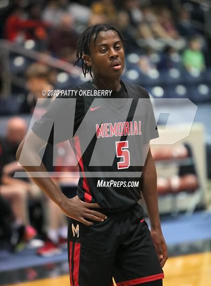 Thumbnail 3 in Stratford vs. Memorial @ Don Coleman Coliseum photogallery.