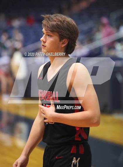 Thumbnail 2 in Stratford vs. Memorial @ Don Coleman Coliseum photogallery.
