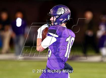 Thumbnail 3 in West Memphis @ Fayetteville (AAA Class 7A 1st Round) photogallery.