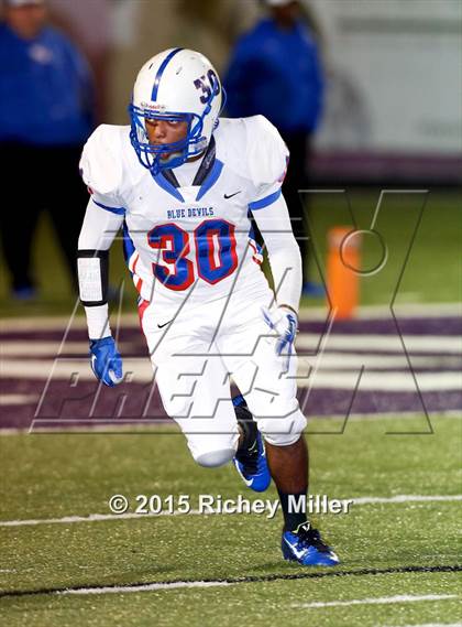 Thumbnail 3 in West Memphis @ Fayetteville (AAA Class 7A 1st Round) photogallery.