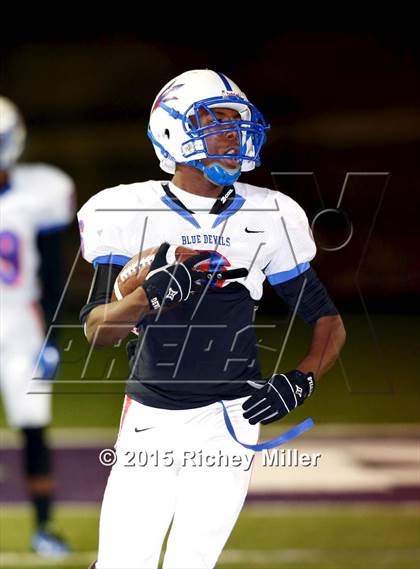 Thumbnail 1 in West Memphis @ Fayetteville (AAA Class 7A 1st Round) photogallery.