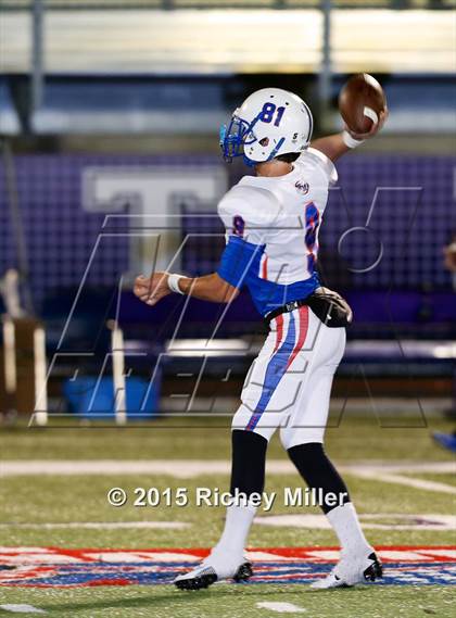 Thumbnail 1 in West Memphis @ Fayetteville (AAA Class 7A 1st Round) photogallery.