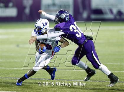 Thumbnail 2 in West Memphis @ Fayetteville (AAA Class 7A 1st Round) photogallery.