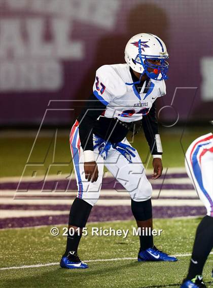Thumbnail 1 in West Memphis @ Fayetteville (AAA Class 7A 1st Round) photogallery.