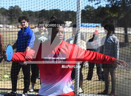 Thumbnail 1 in Sam Mosley Relays photogallery.