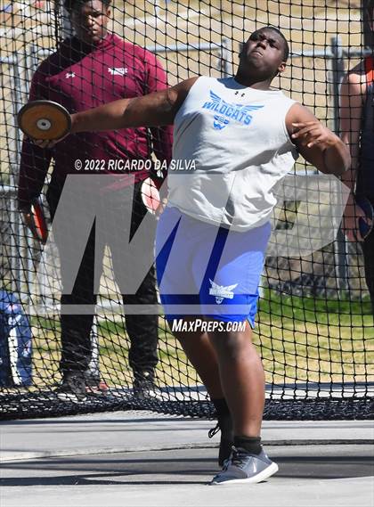 Thumbnail 2 in Sam Mosley Relays photogallery.